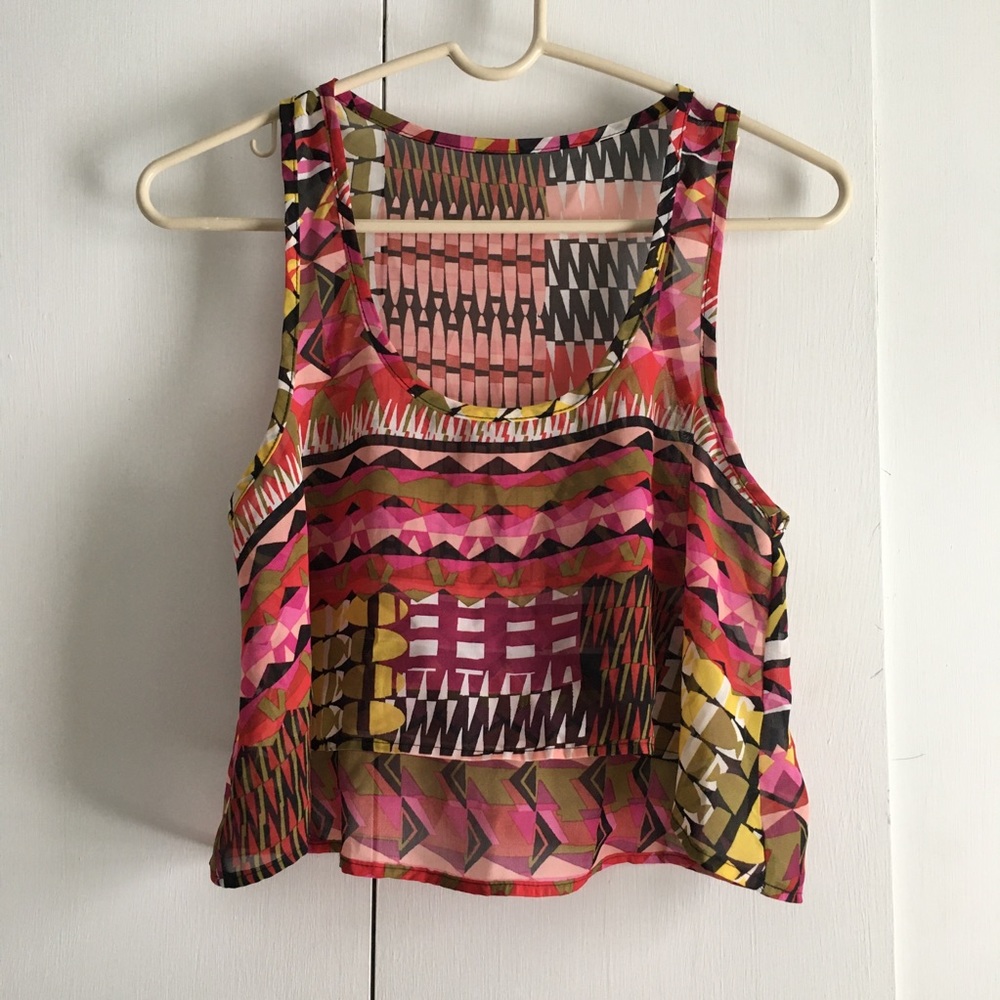 💚 5 for $15! 💚 Patterned Sheer Crop Tank Top